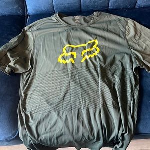 Dark green fox racing Ranger MTB tee size L